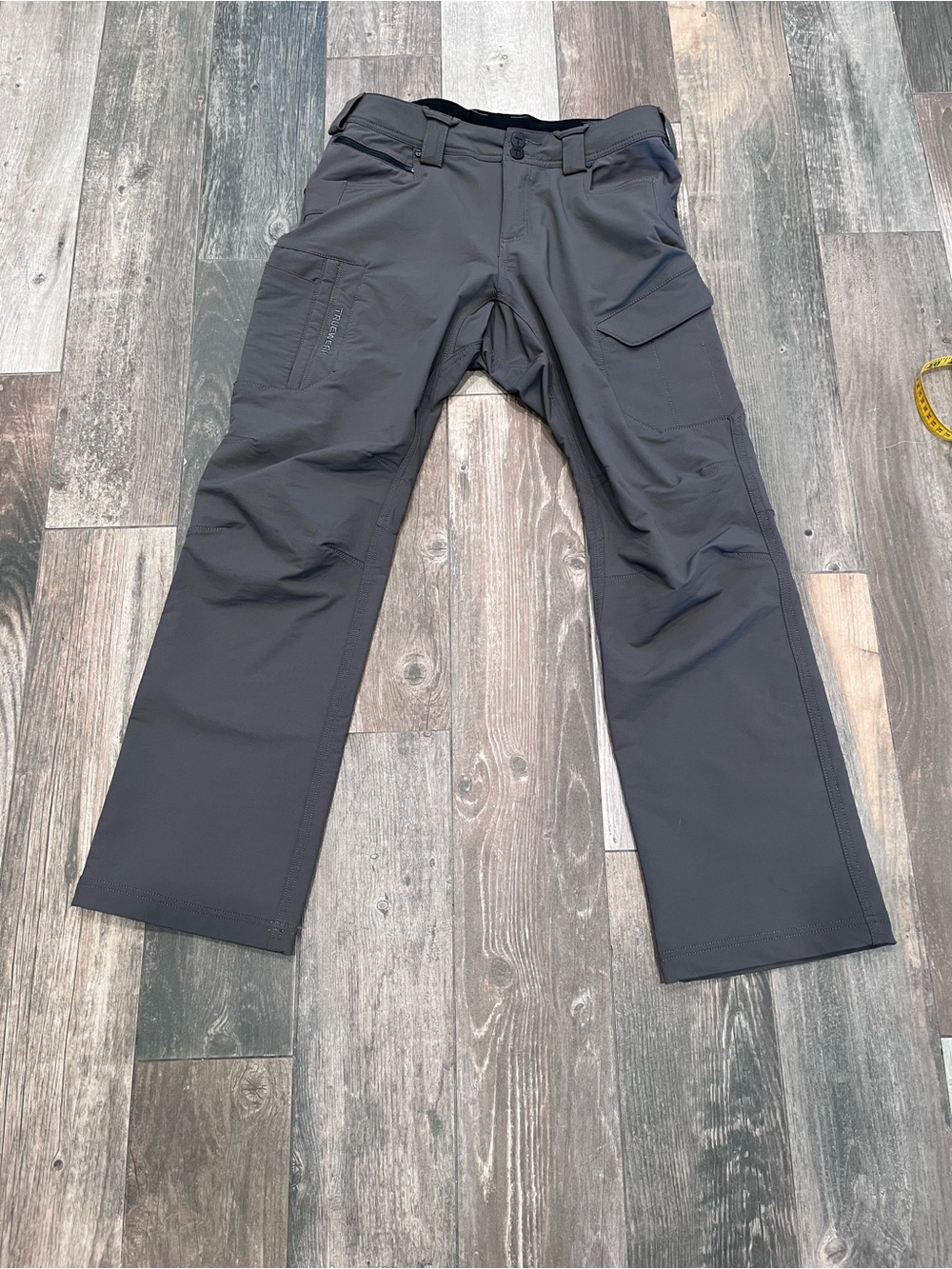 Truewerk T2 Werkpant Womens 10 Gray Performance Stretch Cargo Technical Work